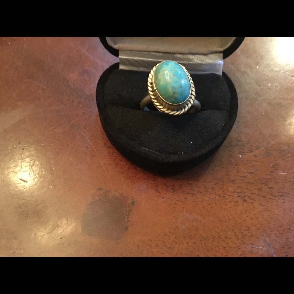 Women’s Sterling Silver and Turquoise Ring Sizable